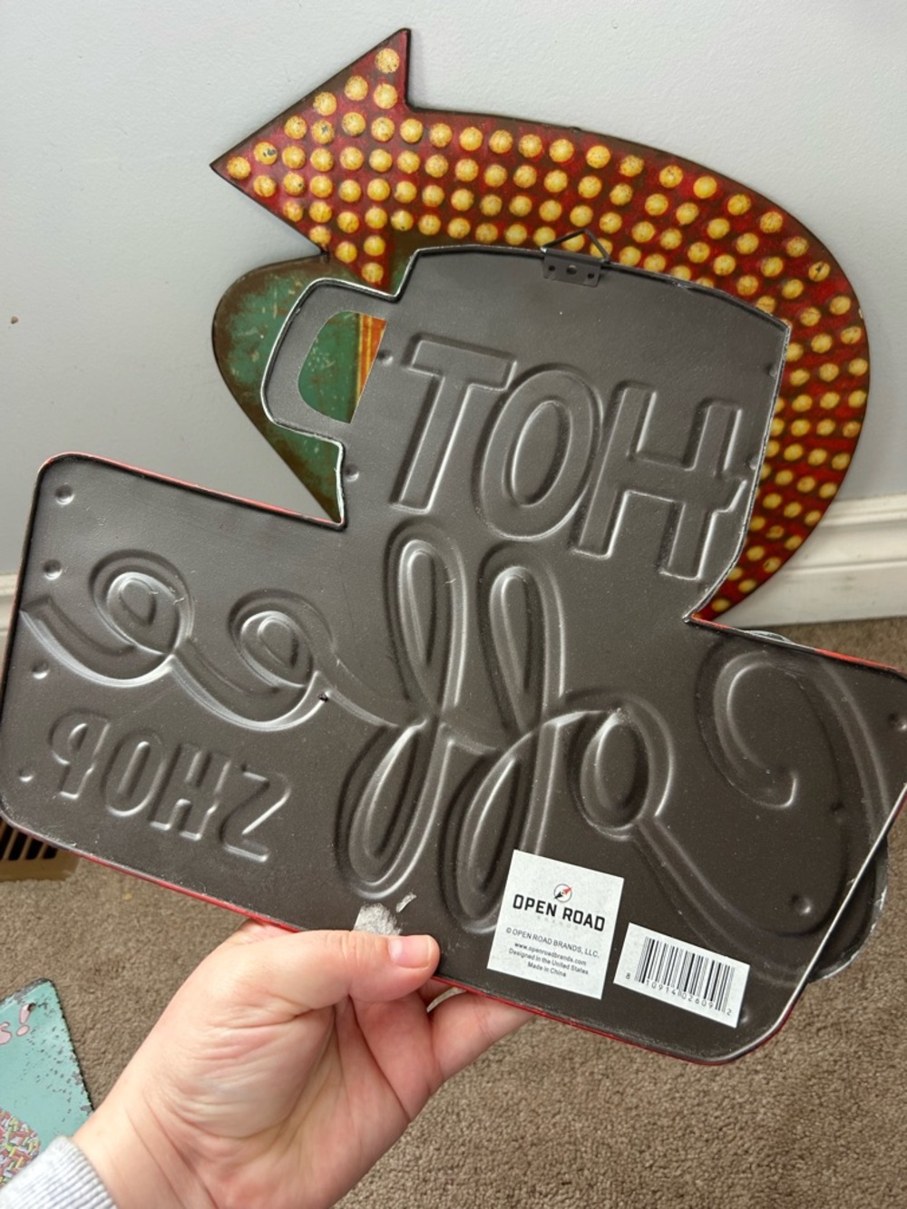 Vintage-Style Hot Coffee Shop & Eat Here Wall Sign Set - Picture 2 of 7